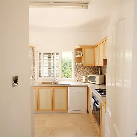 Tanyeli With Private Pool And Terrace