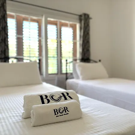 Tanyeli With Private Pool And Terrace Villa