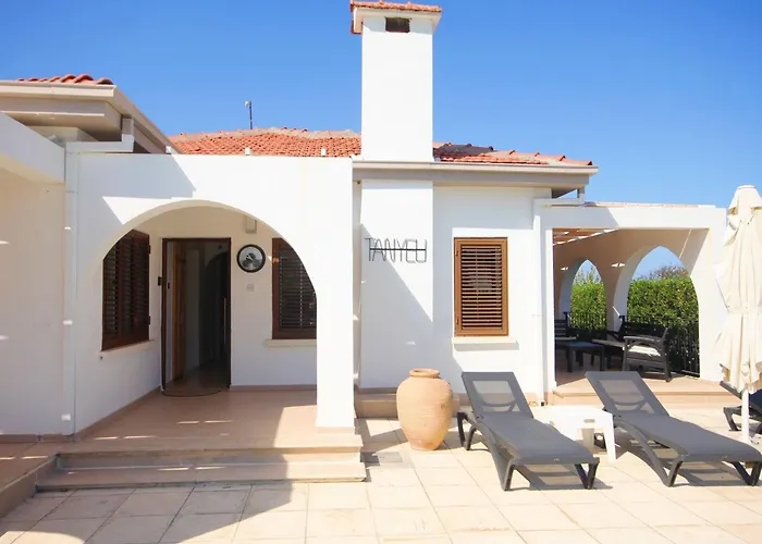 Tanyeli With Private Pool And Terrace וילה